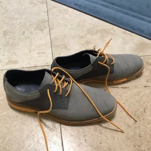 Cole Haan dress shoes suede grey